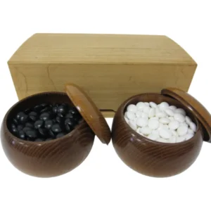 碁石 碁笥(桑 5.5寸） 白蛤181個　黒182個 木箱入り