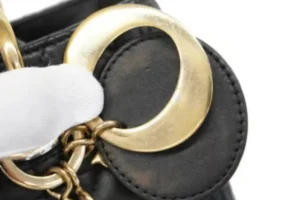 レディディオールチャーム 