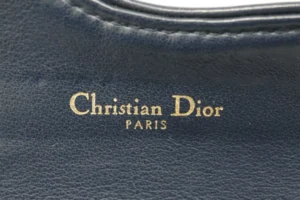 ディオールロゴ