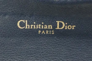 ディオールロゴ