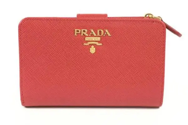 プラダ財布の買取でよくある質問