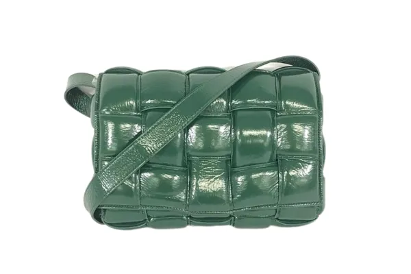 海外セレブ編｜リアーナさんがカリメロを愛用