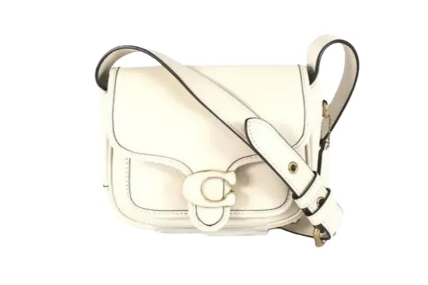 コーチで人気急上昇中のアイコンバッグ「タビー」とは？