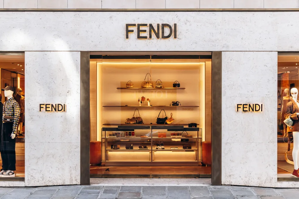 フェンディ店舗