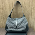 グッチ ショルダーバッグ GGキャンバス