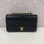 シャネル マトラッセ カーフスキン
