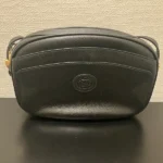 グッチ ショルダーバッグ レザー