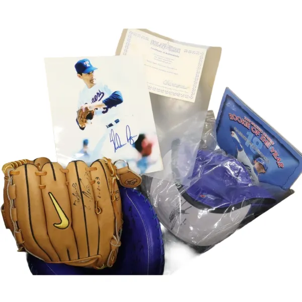 プロ野球グッズ おまとめ ノーラン ライアン サイン入りフォト 松坂大輔 サイン入りボール・グローブ・帽子 等