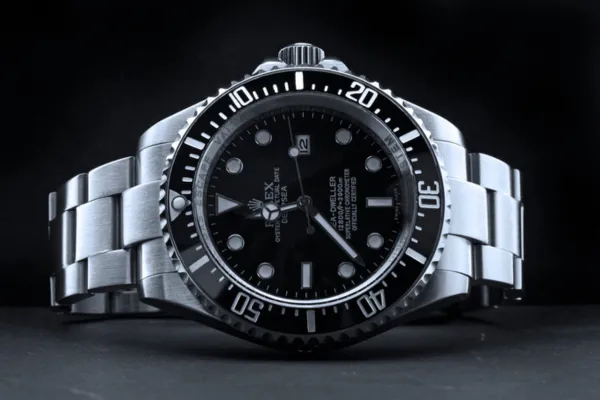 ロレックスの魅力と人気を集める理由