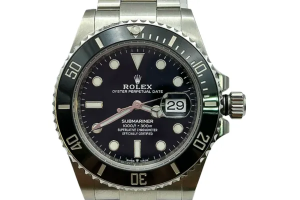 ロレックス サブマリーナー デイト 126610LN 4PW46065