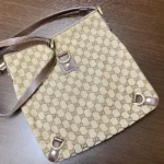グッチ ショルダーバッグ GGキャンバス
