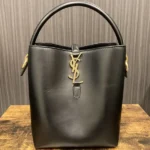 サンローラン Le37 レザー