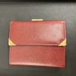 バレンティノ カラヴァーニ レザー