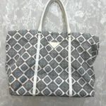 プラダ トートバッグナイロン