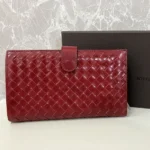 ボッテガ・ヴェネタ ロングウォレット