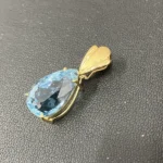 K18 アクアマリン ブローチ