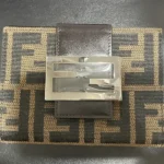 フェンディ 財布 ズッカ