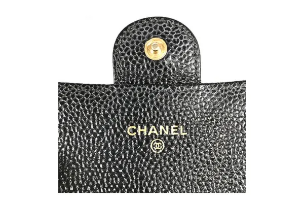 シャネル マトラッセ 財布 キャビアスキン