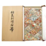 良刺繍袋帯 彩花菱取紋