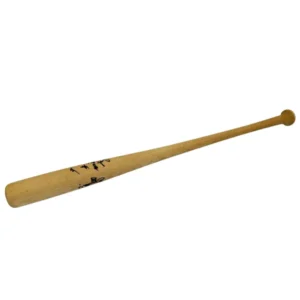 サイン入りバット 誰のサインか不明です