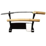 脇差 [長さ]47.4cm [反り]1.0cm [目釘]1個 [銘](表) 越前住人兼法作 白鞘 新潟県登録