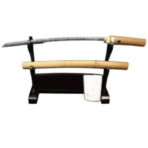 脇差 [長さ]47.4cm [反り]1.0cm [目釘]1個 [銘](表) 越前住人兼法作 白鞘 新潟県登録