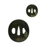 保存刀装具鑑定書付 銘 玉川 義則 ( 花押 ) 唐人物図鐔 ( 鍔 )