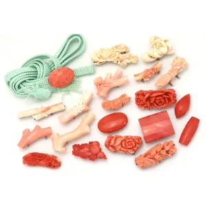 サンゴ 珊瑚 帯留め20点おまとめ 1点帯ひも付き 和装小物 アクセサリー