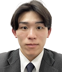 伊藤　諄哉　店長