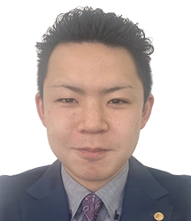 佐脇　祐也　店長