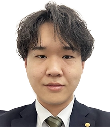 山元　喜来真　店長