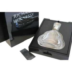 リシャール ヘネシー 700ml 空き瓶  バカラボトル クリスタル ケース付き