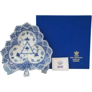 ロイヤルコペンハーゲン ブルーフルーテッド 三角ディッシュ クローバープレート