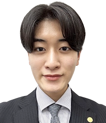 堀田　幸希　店長