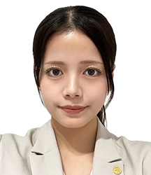 山田　竹乃　店長