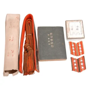 陸軍刀緒未使用 大尉襟章箱付