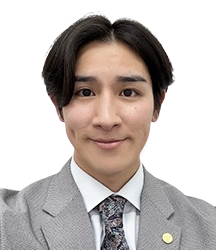 土屋　修斗　店長