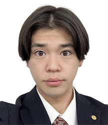大石　悠介　店長
