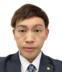 村越　大暢　店長