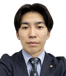 松下　魁人　店長
