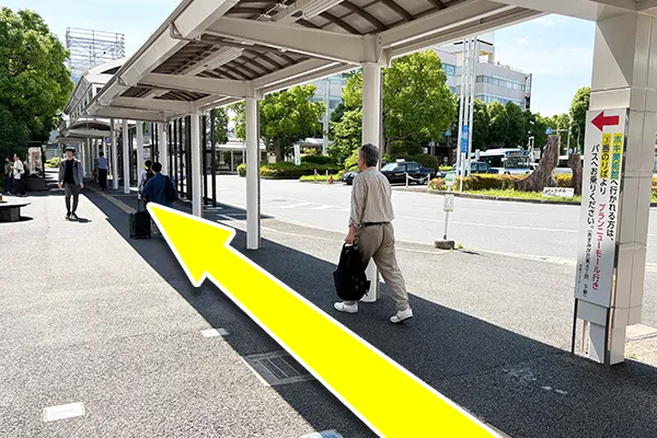 あすみが丘東線　あすみが丘ブランニューモール行きのバスに乗車します。
