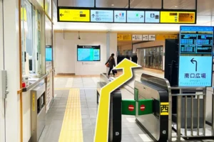 JR新潟駅の改札を降りてそのまま直進します。