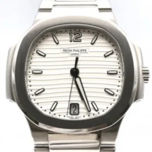 パテックフィリップ ノーチラス 7118/1A-010 シルバー