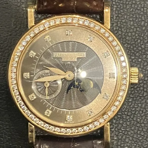 パテックフィリップ　カラトラバ　4858J