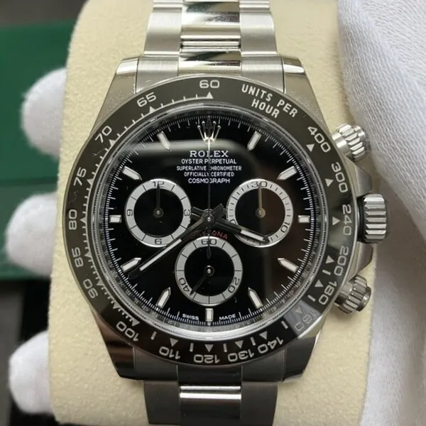 ロレックス　デイトナ　126500LN