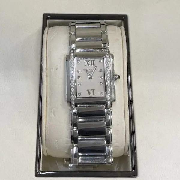 パテックフィリップ　Twenty-4　4910/10A