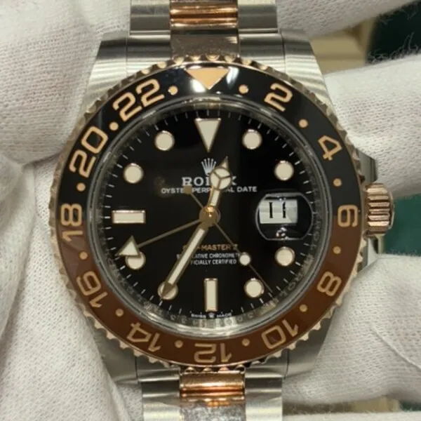 ロレックス　GMTマスターⅡ　126711CHNR