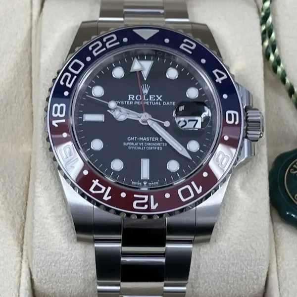 ロレックス　GMTマスターⅡ　126710BLRO