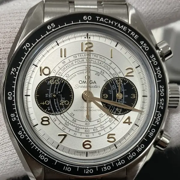 オメガ　スピードマスター　522.30.43.51.02.001