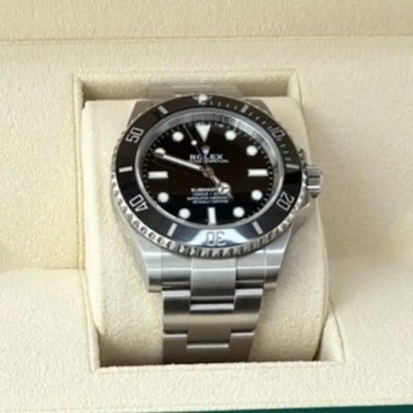ロレックス　サブマリーナー　124060